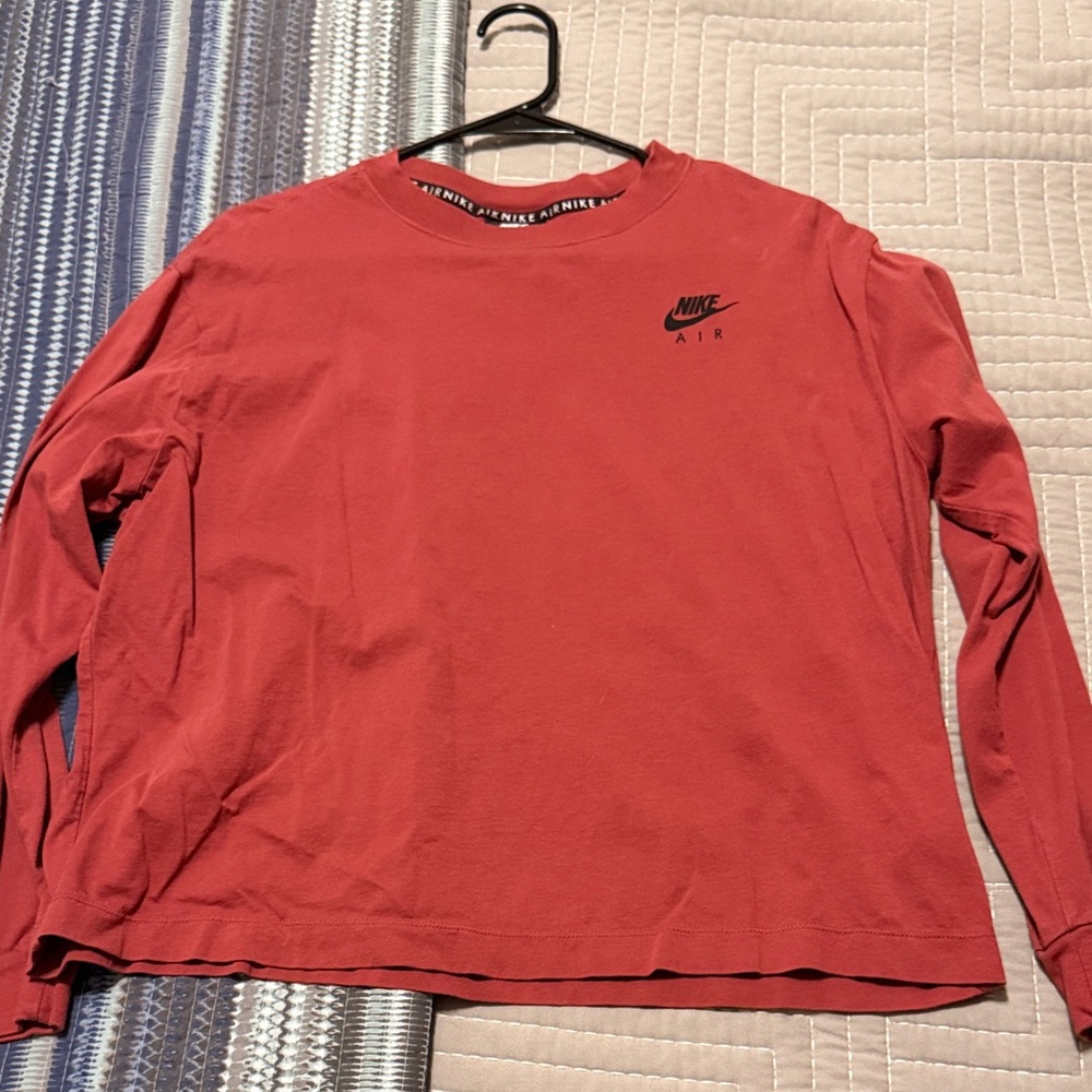 Nike Air Women’s Long Sleeve Shirt - Maroon